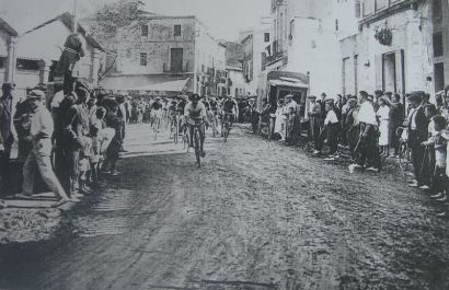 Paso de la Volta a Catalunya por Sant Boi en 1934